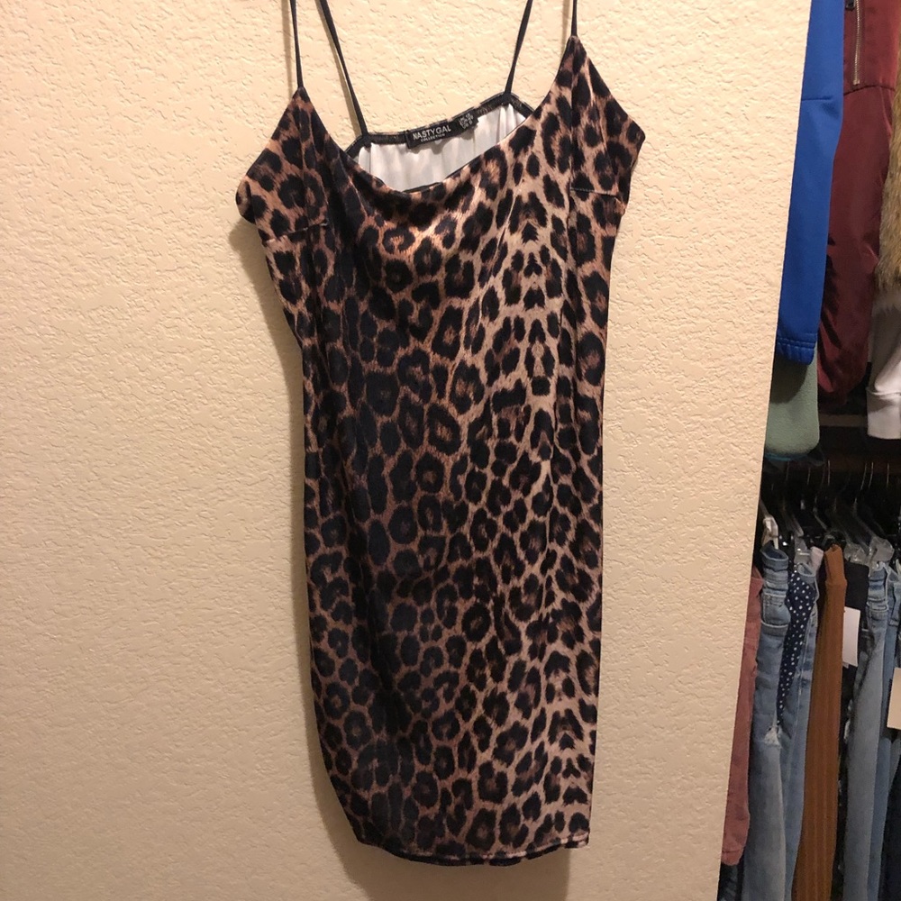 nasty gal size 8 cheetah mini dress NWT